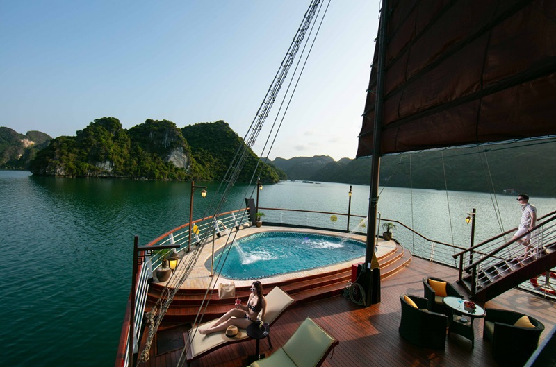 HANOI – HALONG BAY – SAPA HONEYMOON VACATION